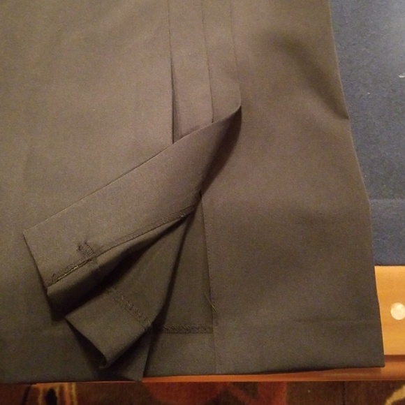 NWT Beautiful skirt suit - Picture 3 of 5